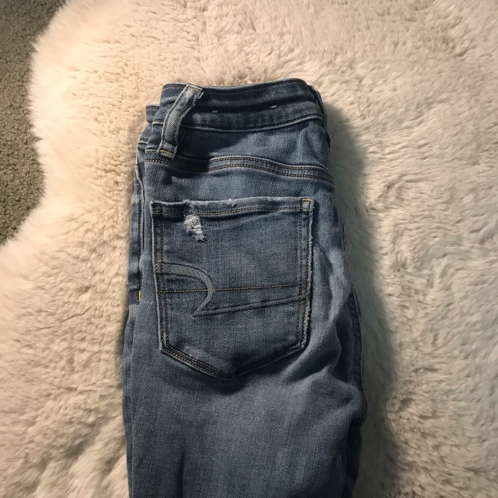 american eagle ripped jeans